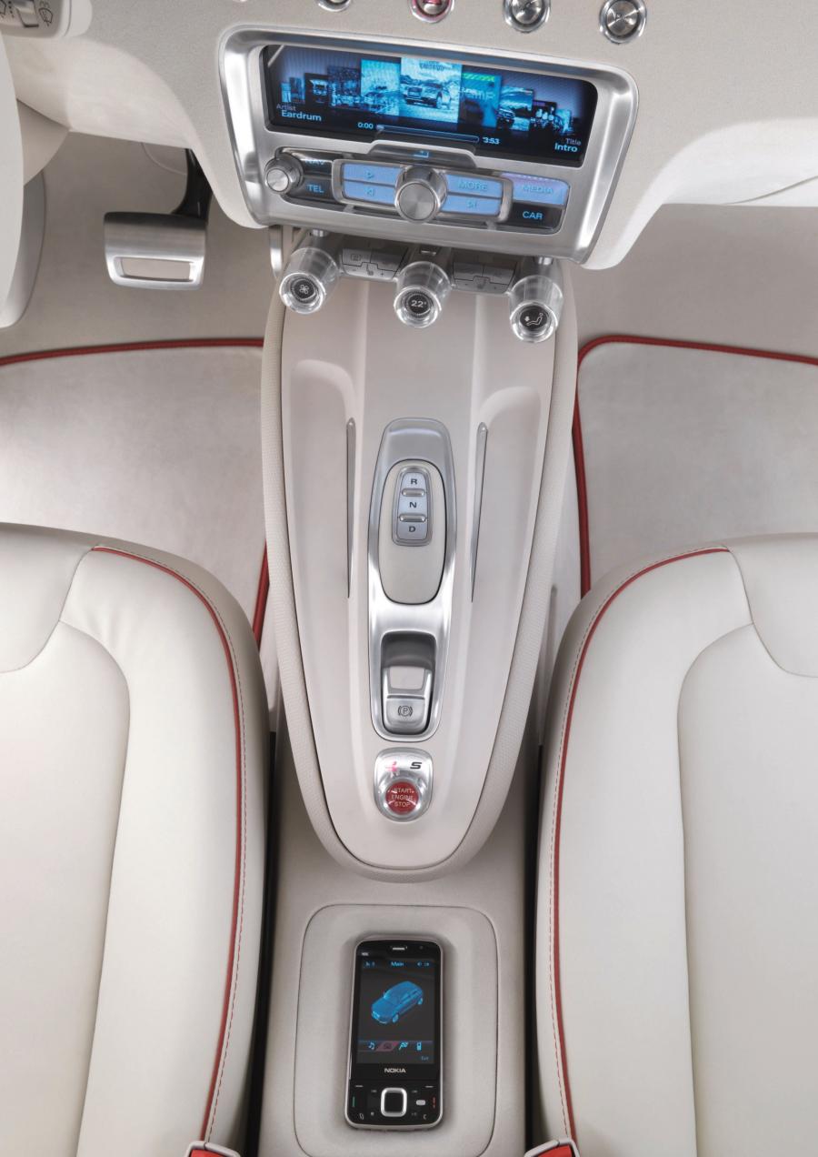 Интерьер Audi A1 Sportback Concept 2008 года  (фото 16 из 56)